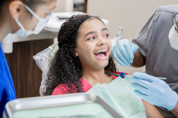 Best Emergency Dental Care for Broken or Chipped Teeth in Parksdale, CA